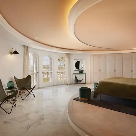 Villa Carolina